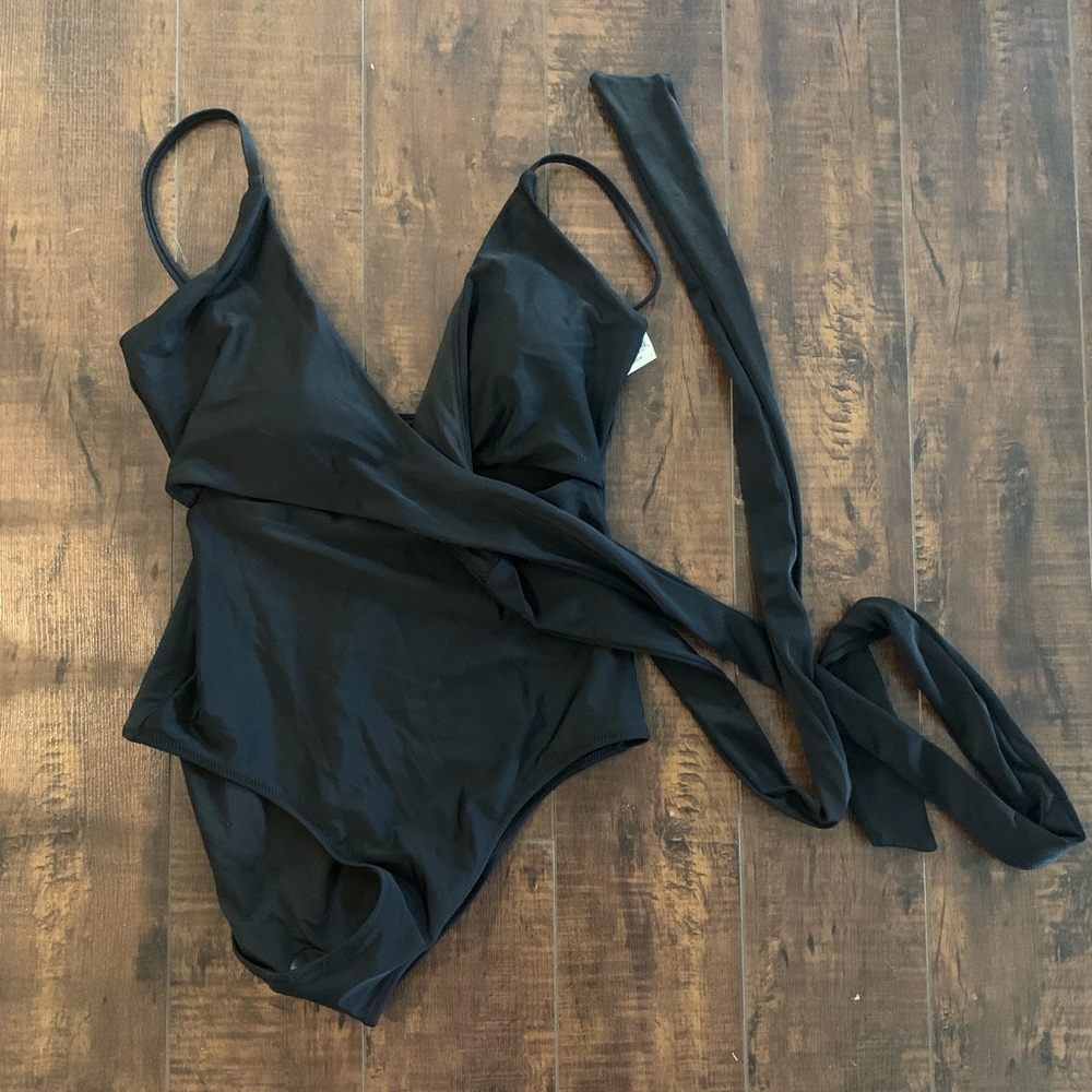Aerie wrap bathing suit